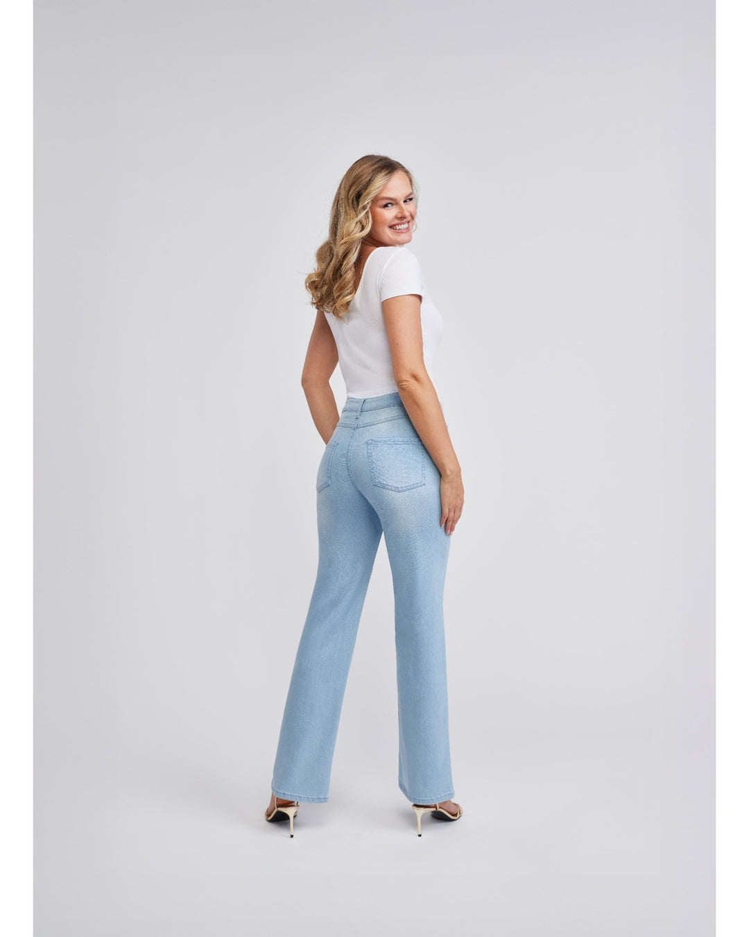 Relaxed Straight Sun Blue – Wonderjeans